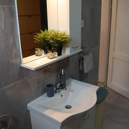 Apartment Sun - 100m From Sea