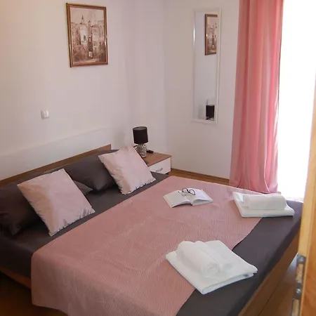 House Sun Kaštela