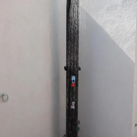 Sun - 100m From Sea